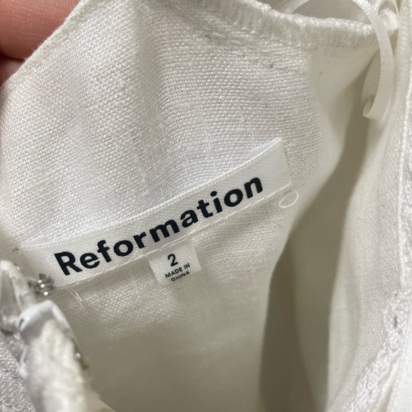 Reformation Marella Linen Puff-Sleeve Dress white 2 - Picture 10 of 10